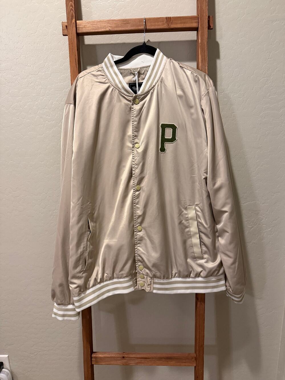 Primitive Skateboarding Gold Varsity Jacket Green P Patch XL NWT
